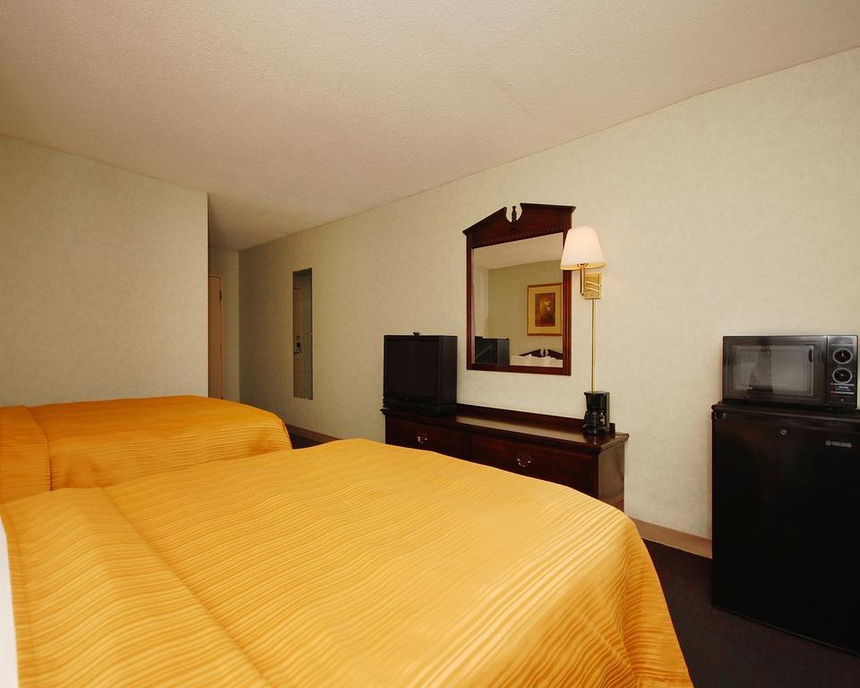 Quality Inn Shenandoah Valley New Market Room photo